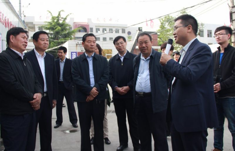 陕西省教育厅原厅长李兴旺视察